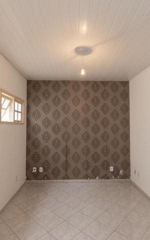Casa para alugar com 55m², 2 quartos e sem vagaSala