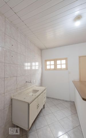 Casa para alugar com 55m², 2 quartos e sem vagaCozinha
