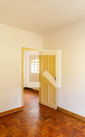 Casa à venda com 164m², 2 quartos e 3 vagas Casa à venda com 164m², 2 quartos e 3 vagasQuarto 1