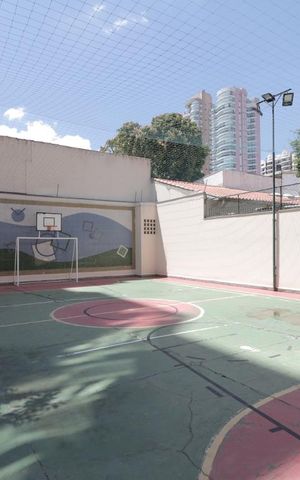 Apartamento à venda com 160m², 4 quartos e 3 vagasQuadra