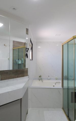 Apartamento à venda com 160m², 4 quartos e 3 vagasBanheiro da Suite 