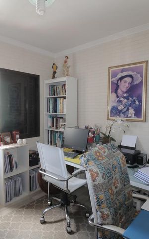 Apartamento à venda com 160m², 4 quartos e 3 vagasQuarto 2