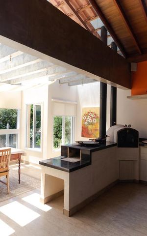 Casa de condomínio à venda com 400m², 4 quartos e 8 vagas Casa de condomínio à venda com 400m², 4 quartos e 8 vagasSalas