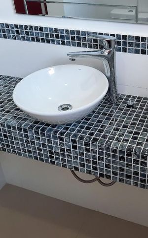 Casa à venda com 222m², 3 quartos e 3 vagas Casa à venda com 222m², 3 quartos e 3 vagasBanheiro da Suíte 2