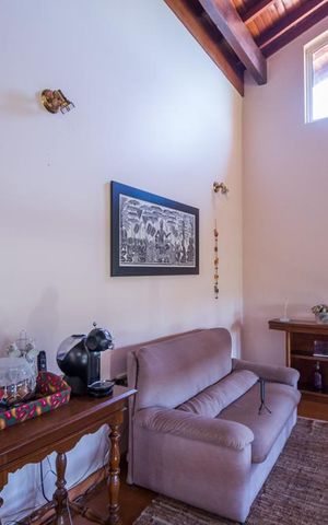 Casa à venda com 1074m², 5 quartos e NaN vagas Casa à venda com 1074m², 5 quartos e NaN vagasSala Cafe