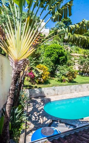 Casa à venda com 1074m², 5 quartos e NaN vagas Casa à venda com 1074m², 5 quartos e NaN vagasVista da Suíte 3