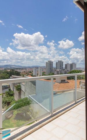 Casa à venda com 500m², 3 quartos e 6 vagas Casa à venda com 500m², 3 quartos e 6 vagasSacada da Suíte