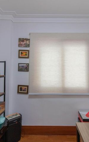 Casa à venda com 500m², 3 quartos e 6 vagas Casa à venda com 500m², 3 quartos e 6 vagasEscritório