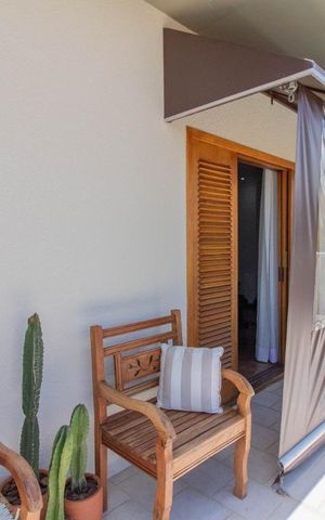 Casa à venda com 500m², 3 quartos e 6 vagas Casa à venda com 500m², 3 quartos e 6 vagasSacada da Suíte