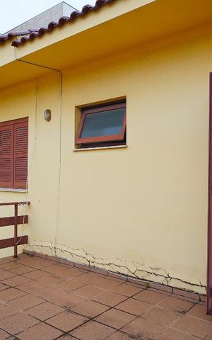 Casa à venda com 350m², 4 quartos e 4 vagasVaranda