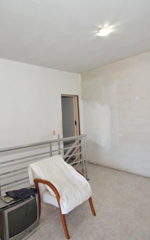 Casa à venda com 301m², 3 quartos e 6 vagasSala do Segundo Andar
