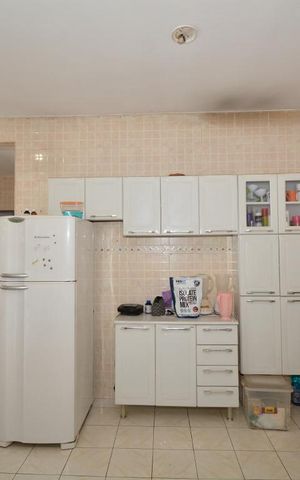 Casa à venda com 301m², 3 quartos e 6 vagasCozinha - Armários