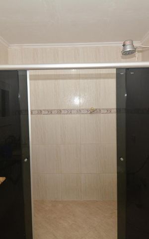 Casa à venda com 301m², 3 quartos e 6 vagasBanheiro Social