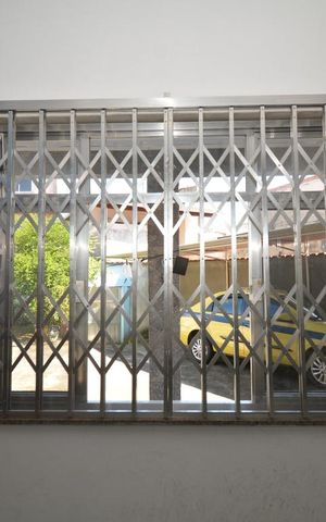 Casa à venda com 301m², 3 quartos e 6 vagasSala