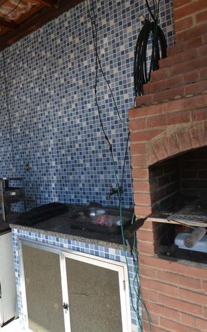 Casa à venda com 301m², 3 quartos e 6 vagasChurrasqueira - Quintal