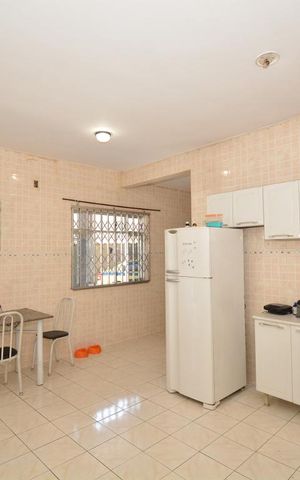 Casa à venda com 301m², 3 quartos e 6 vagasCozinha