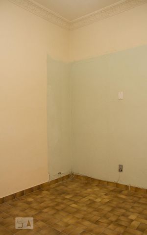Casa de condomínio para alugar com 60m², 1 quarto e 1 vagaQuarto