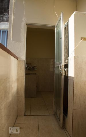 Casa de condomínio para alugar com 60m², 1 quarto e 1 vagaÁrea de Serviço