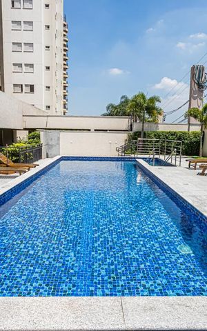 Apartamento à venda com 64m², 2 quartos e 2 vagas Apartamento à venda com 64m², 2 quartos e 2 vagasÁrea comum - Piscina