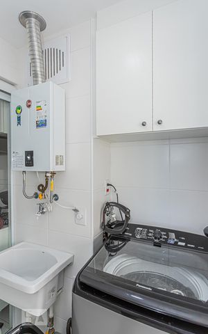 Apartamento à venda com 64m², 2 quartos e 2 vagas Apartamento à venda com 64m², 2 quartos e 2 vagasÁrea de Serviço