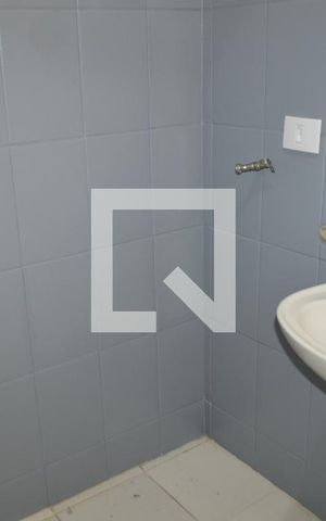 Apartamento à venda com 28m², 1 quarto e sem vagaBanheiro