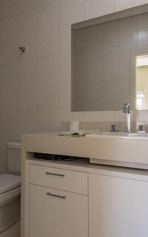 Casa de condomínio à venda com 400m², 5 quartos e 4 vagas Casa de condomínio à venda com 400m², 5 quartos e 4 vagasBanheiro da Suíte 4