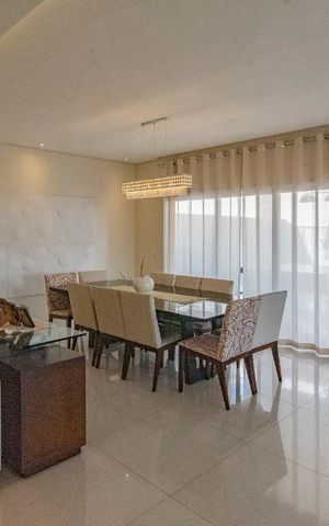Casa de condomínio à venda com 400m², 5 quartos e 4 vagas Casa de condomínio à venda com 400m², 5 quartos e 4 vagasSala de Jantar