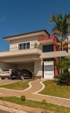 Casa de condomínio à venda com 400m², 5 quartos e 4 vagas Casa de condomínio à venda com 400m², 5 quartos e 4 vagasFachada