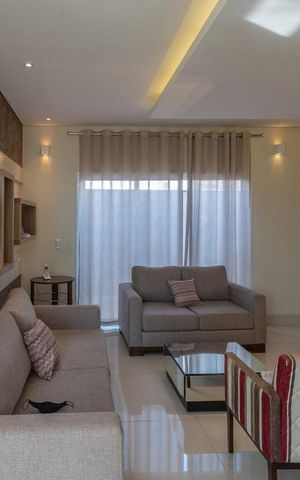Casa de condomínio à venda com 400m², 5 quartos e 4 vagas Casa de condomínio à venda com 400m², 5 quartos e 4 vagasSala de Estar