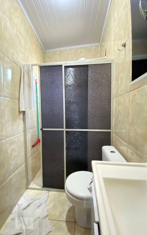 Casa à venda com 200m², 3 quartos e 1 vagaBanheiro