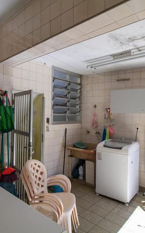 Casa para alugar com 360m², 3 quartos e sem vagaÁrea de Serviço