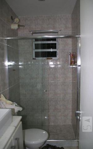 Casa à venda com 110m², 3 quartos e 1 vagaBanheiro