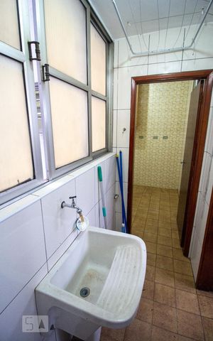 Apartamento à venda com 90m², 4 quartos e sem vagaLavanderia