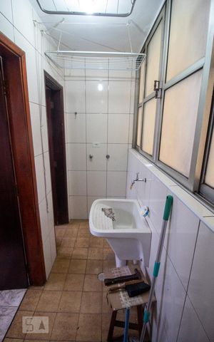 Apartamento à venda com 90m², 4 quartos e sem vagaLavanderia