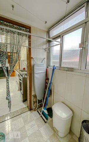 Apartamento à venda com 70m², 2 quartos e 1 vagaLavanderia