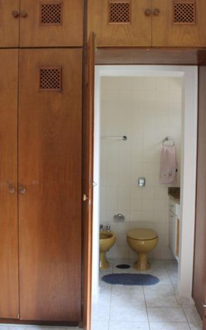 Casa para alugar com 230m², 3 quartos e 2 vagasQuarto Suíte detalhe