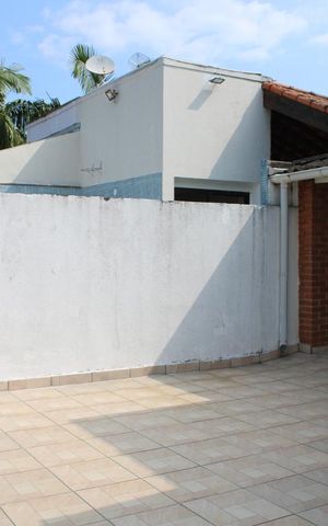 Casa para alugar com 230m², 3 quartos e 2 vagasÁrea interna lazer privada