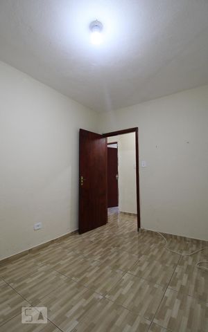Casa para alugar com 80m², 3 quartos e sem vagaQuarto 1