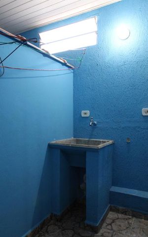 Casa para alugar com 80m², 3 quartos e sem vagaÁrea de Serviço