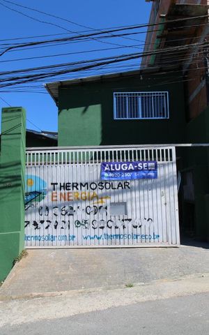 Casa para alugar com 80m², 3 quartos e sem vaga Casa para alugar com 80m², 3 quartos e sem vagaFachada