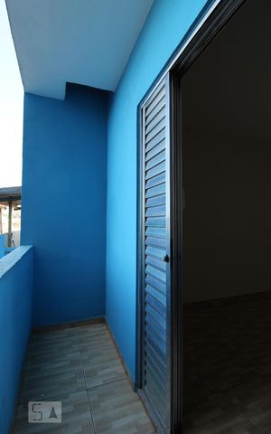 Casa para alugar com 80m², 3 quartos e sem vagavaranda