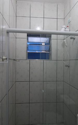 Casa para alugar com 80m², 3 quartos e sem vagaBanheiro