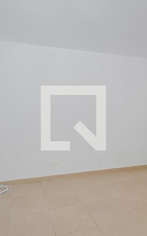 Apartamento à venda com 32m², 1 quarto e 1 vagaSala/Cozinha