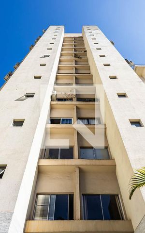 Apartamento à venda com 32m², 1 quarto e 1 vagaFachada