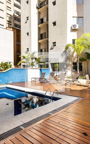 Apartamento à venda com 32m², 1 quarto e 1 vagaÁrea comum - Piscina