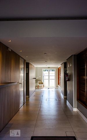 Apartamento à venda com 59m², 2 quartos e 1 vaga Apartamento à venda com 59m², 2 quartos e 1 vagaEntrada do Bloco