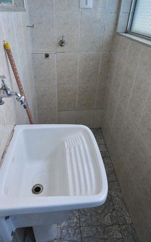 Apartamento à venda com 42m², 1 quarto e sem vaga Apartamento à venda com 42m², 1 quarto e sem vagaArea de Serviço