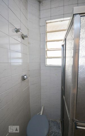 Apartamento à venda com 42m², 1 quarto e sem vaga Apartamento à venda com 42m², 1 quarto e sem vagaBanheiro