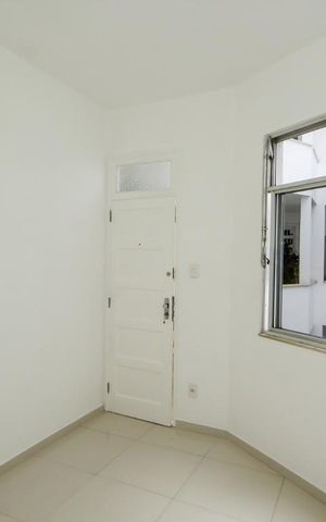 Apartamento para alugar com 49m², 1 quarto e sem vaga Apartamento para alugar com 49m², 1 quarto e sem vagaSala