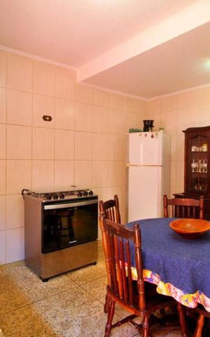 Casa à venda com 175m², 3 quartos e 2 vagasCozinha